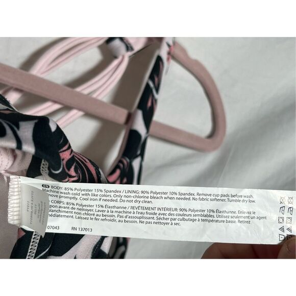 NWT Wildfox Sweat Women's Stretch Criss Cross Rose Floral Print Sports B… - Picture 5 of 7